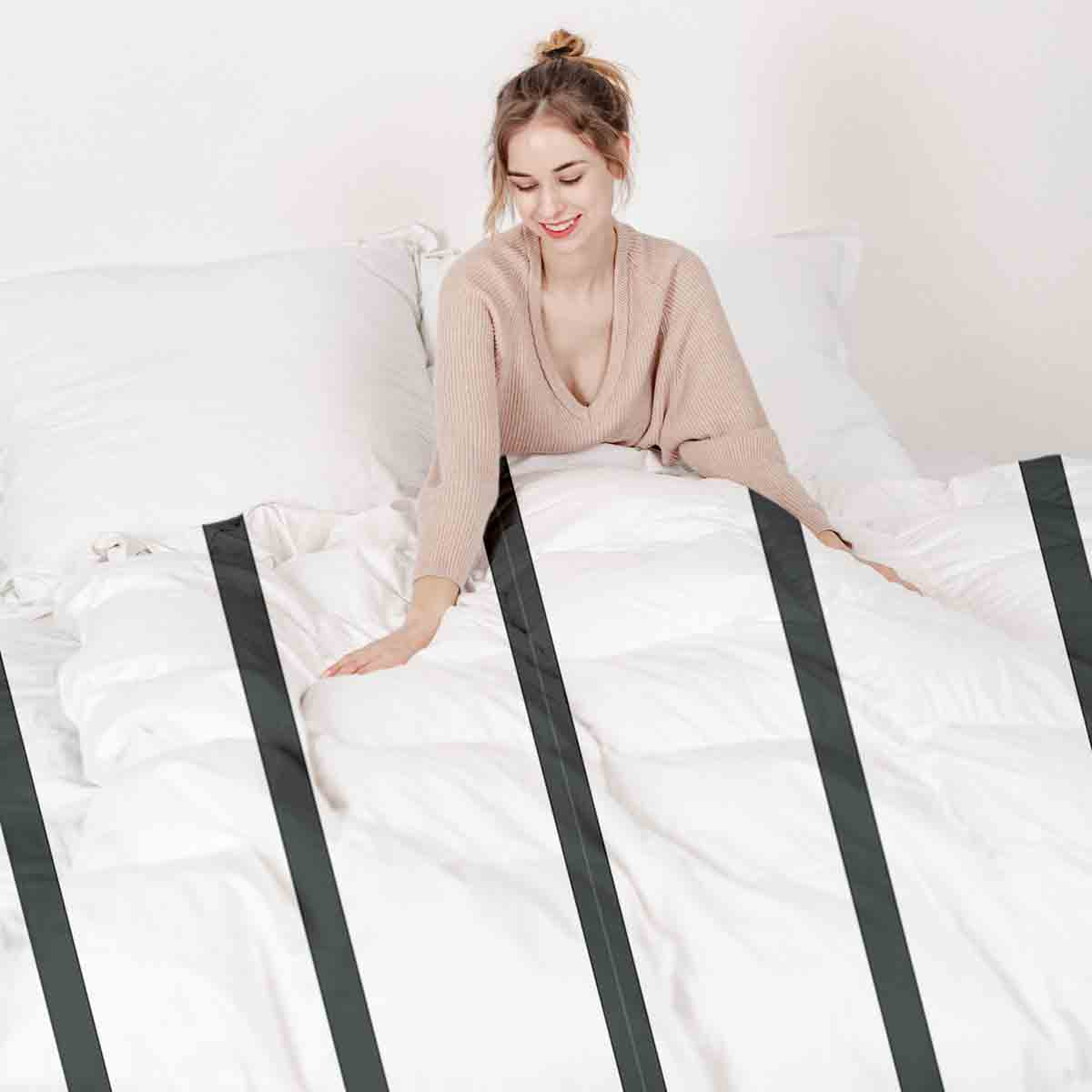 Set di biancheria da letto con coperta terapeutica bianca con strisce nere