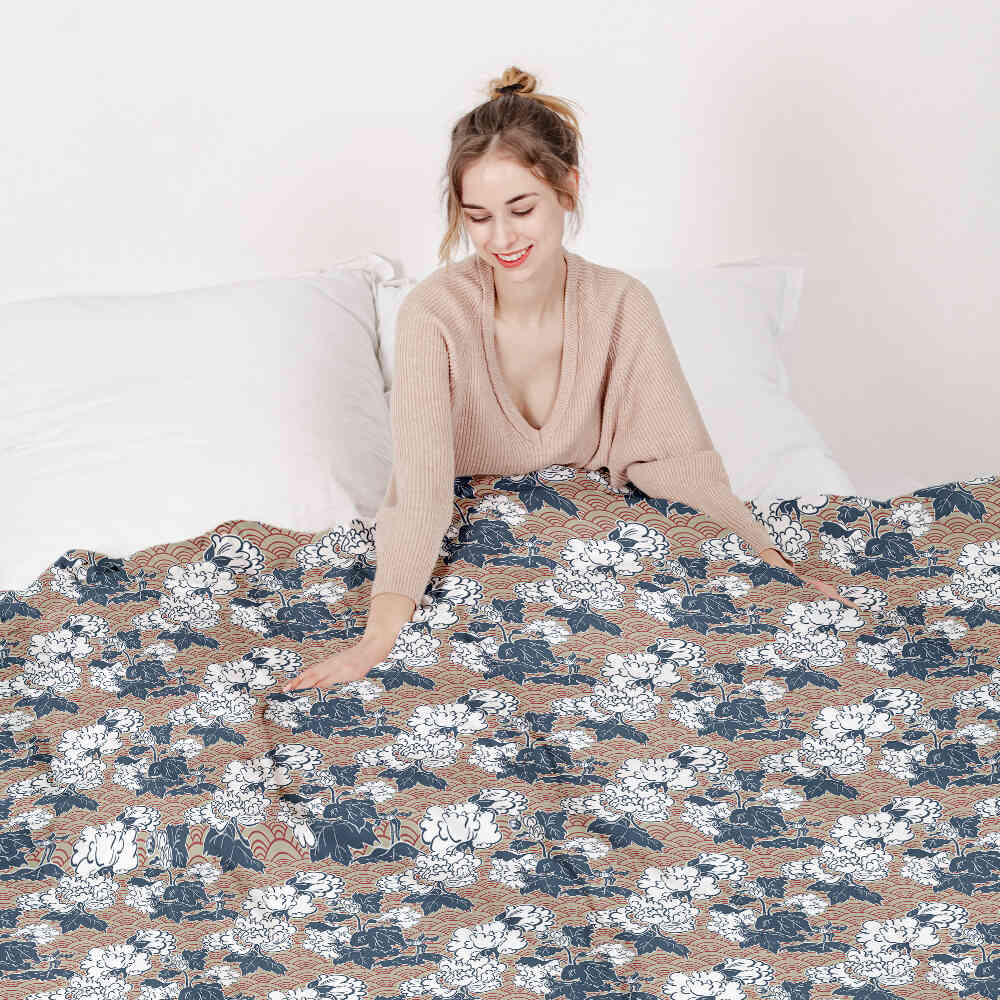 Set di biancheria da letto con coperte terapeutiche e fiori