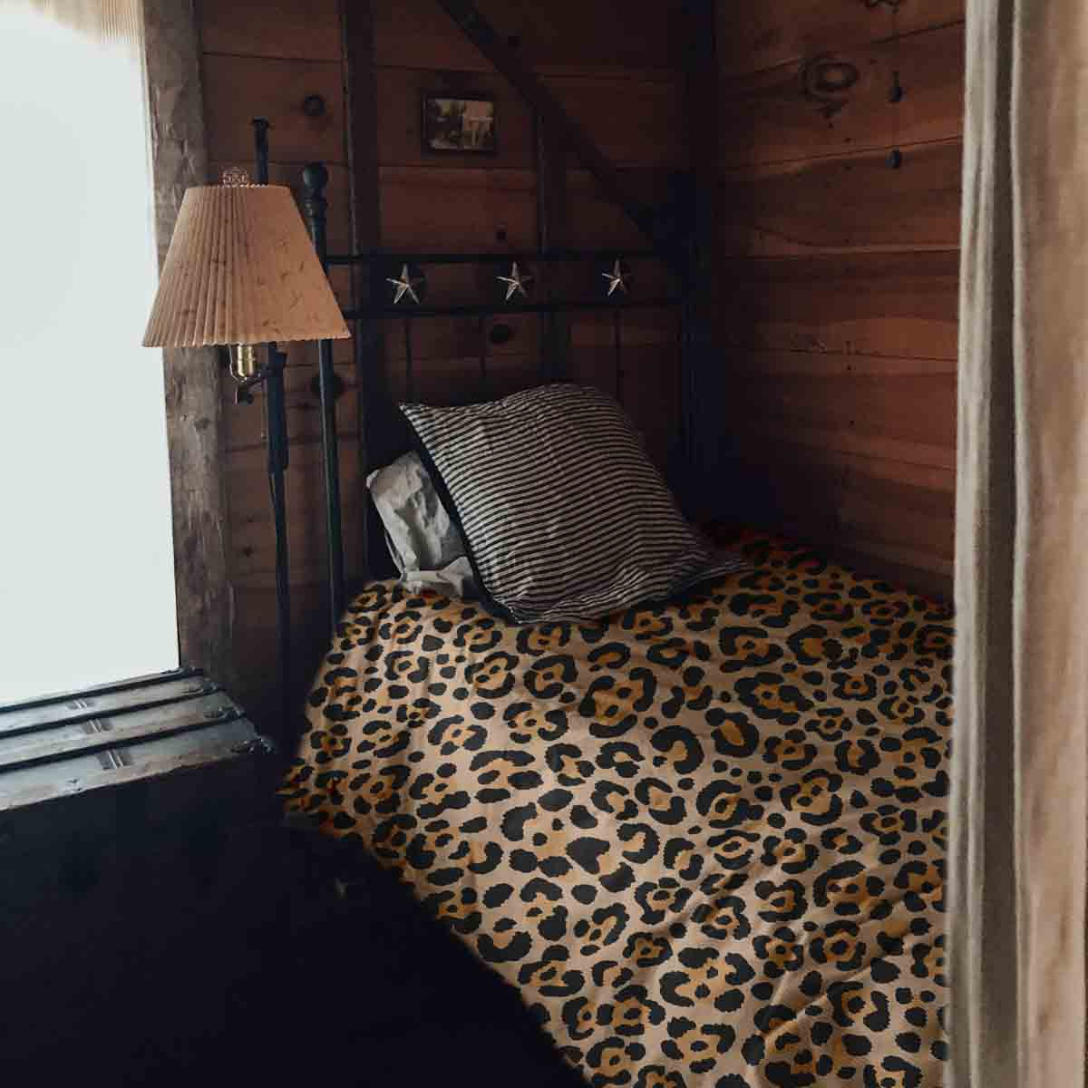 Set copripiumino coperta terapeutica stampa leopardo