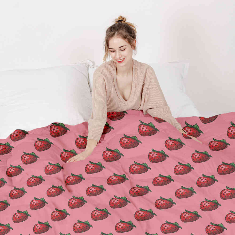 Set di biancheria da letto con coperte terapeutiche rosa con fragole