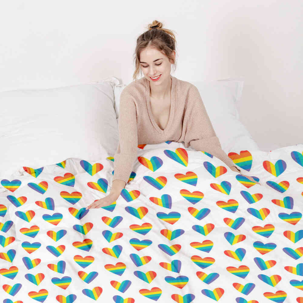 Set di biancheria da letto con coperta terapeutica LOVE IS LOVE